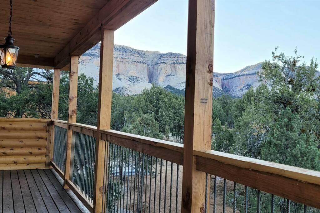 Cliff'S Edge. New Build, Breathtaking Views, Luxury Stay Near Zion Orderville Exterior foto